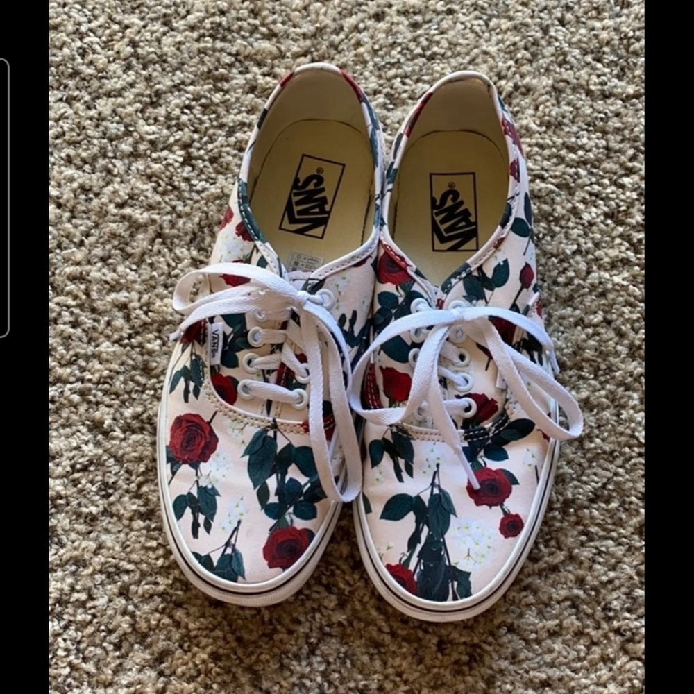 Vans rose shoes 9.5